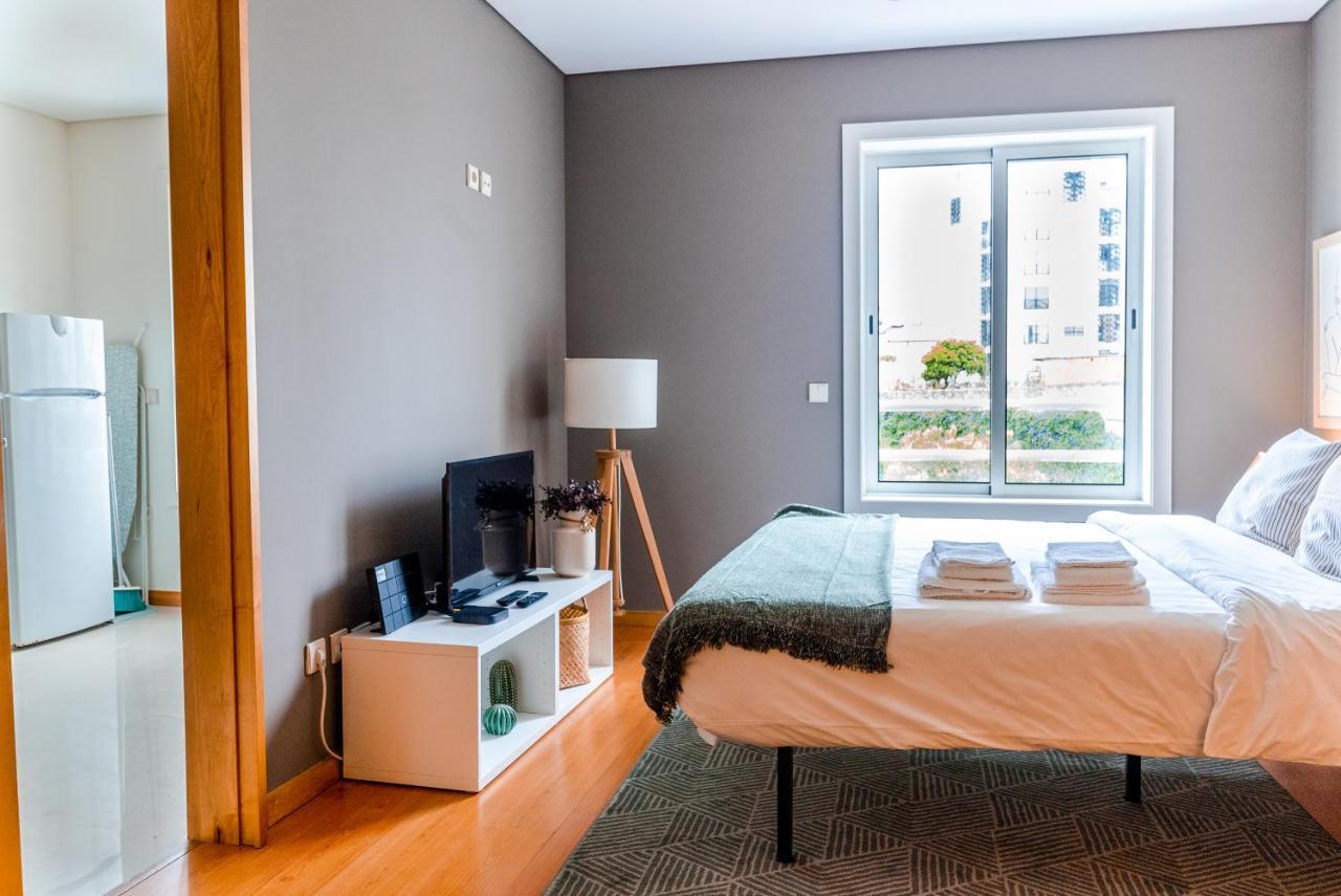 Sunny Studio In The Heart Of Lapa - 5Min Walk To Metro! ポルト エクステリア 写真